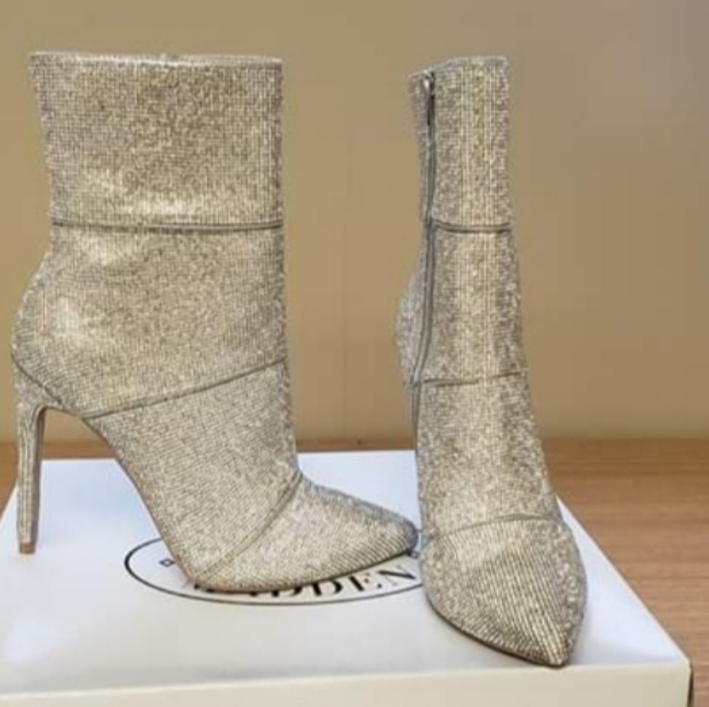 Steve Madden Winona Rhinestone boots